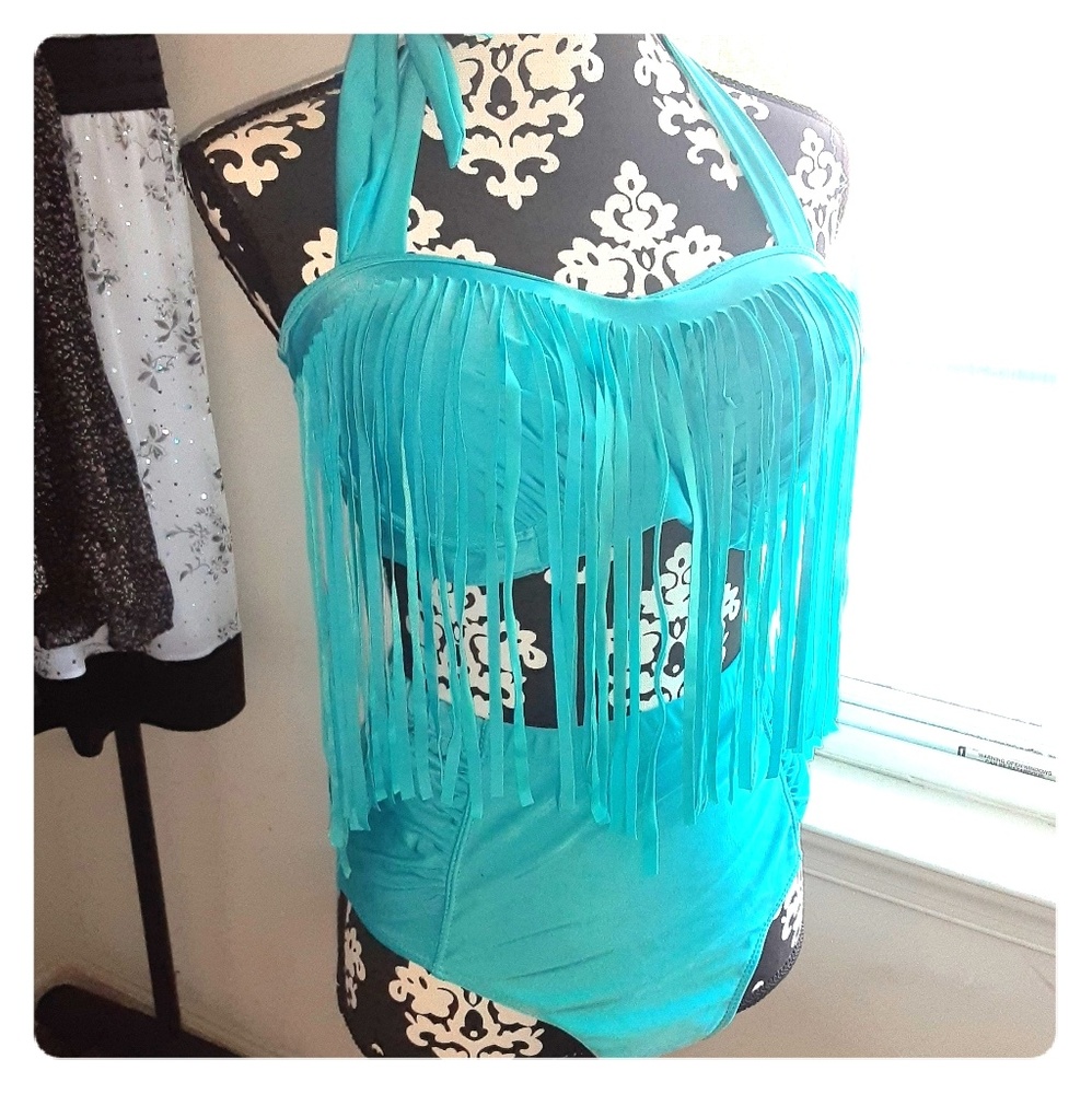 🧜‍♀️👙Plus Size Fringe 2 piece- High Wasted👙🧜‍♀